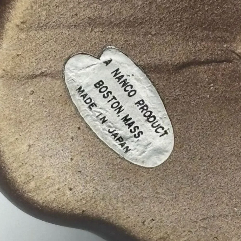 Vintage Nanco Ceramic Puppy Figurine Dark Brown W/Yellow Bow & Puppy Lapel Pin~~ - Picture 8 of 9